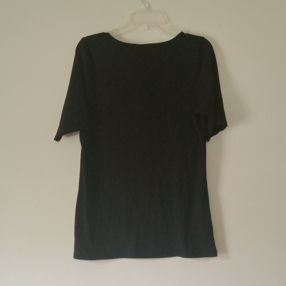 105 Torrid Black short sleeves top - Picture 2 of 7